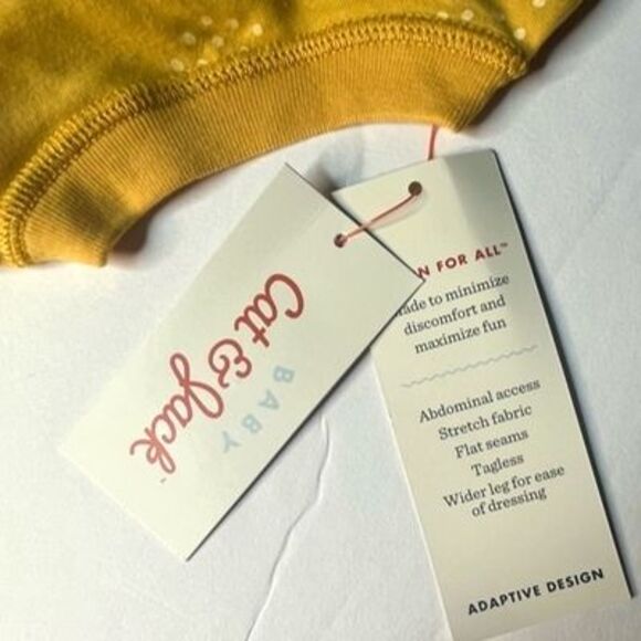 Cat & Jack Unisex Infant Gold Long Sleeve Romper Snaps Adaptive Design NEW! - Picture 8 of 8